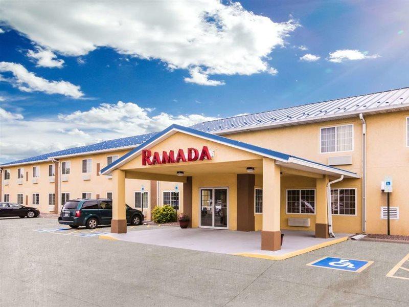 Ramada By Wyndham Sioux Falls Ngoại thất bức ảnh