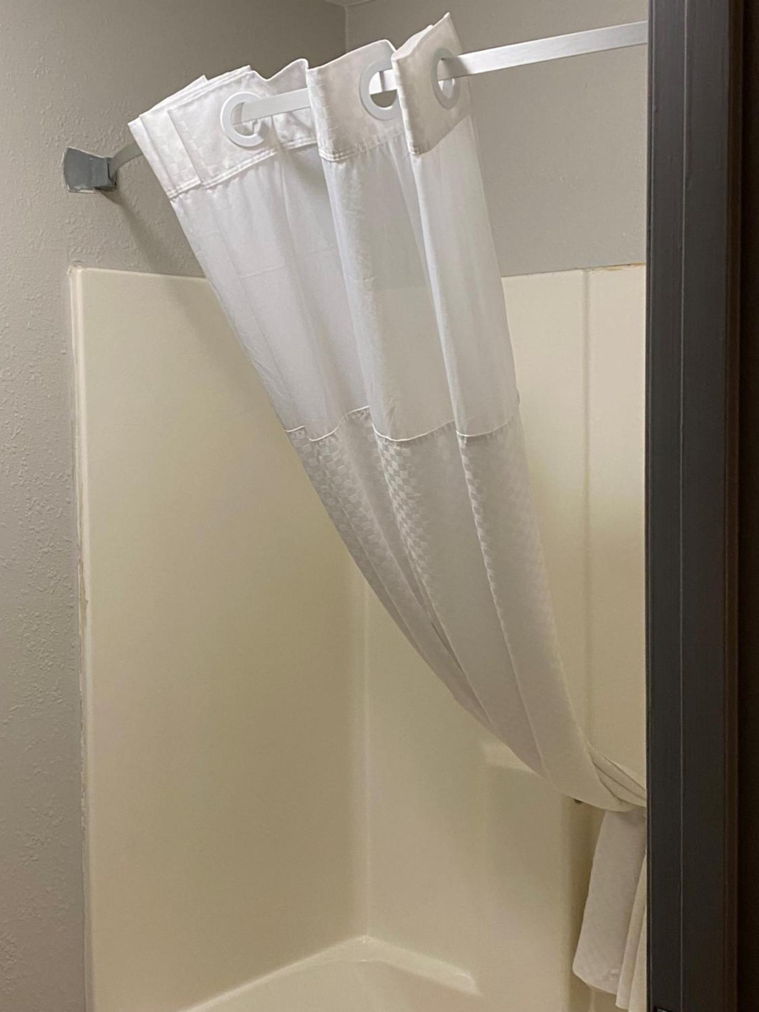 Ramada By Wyndham Sioux Falls Ngoại thất bức ảnh