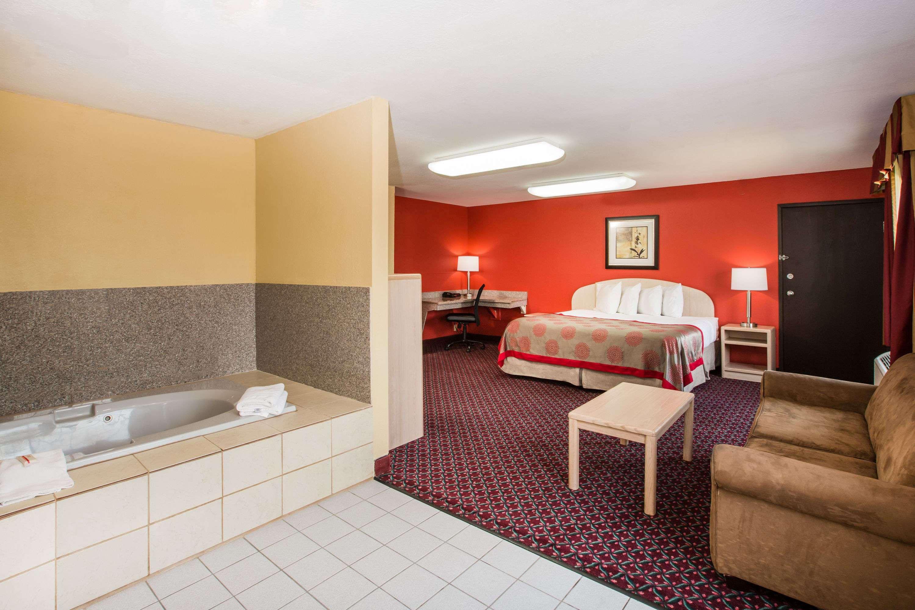 Ramada By Wyndham Sioux Falls Ngoại thất bức ảnh