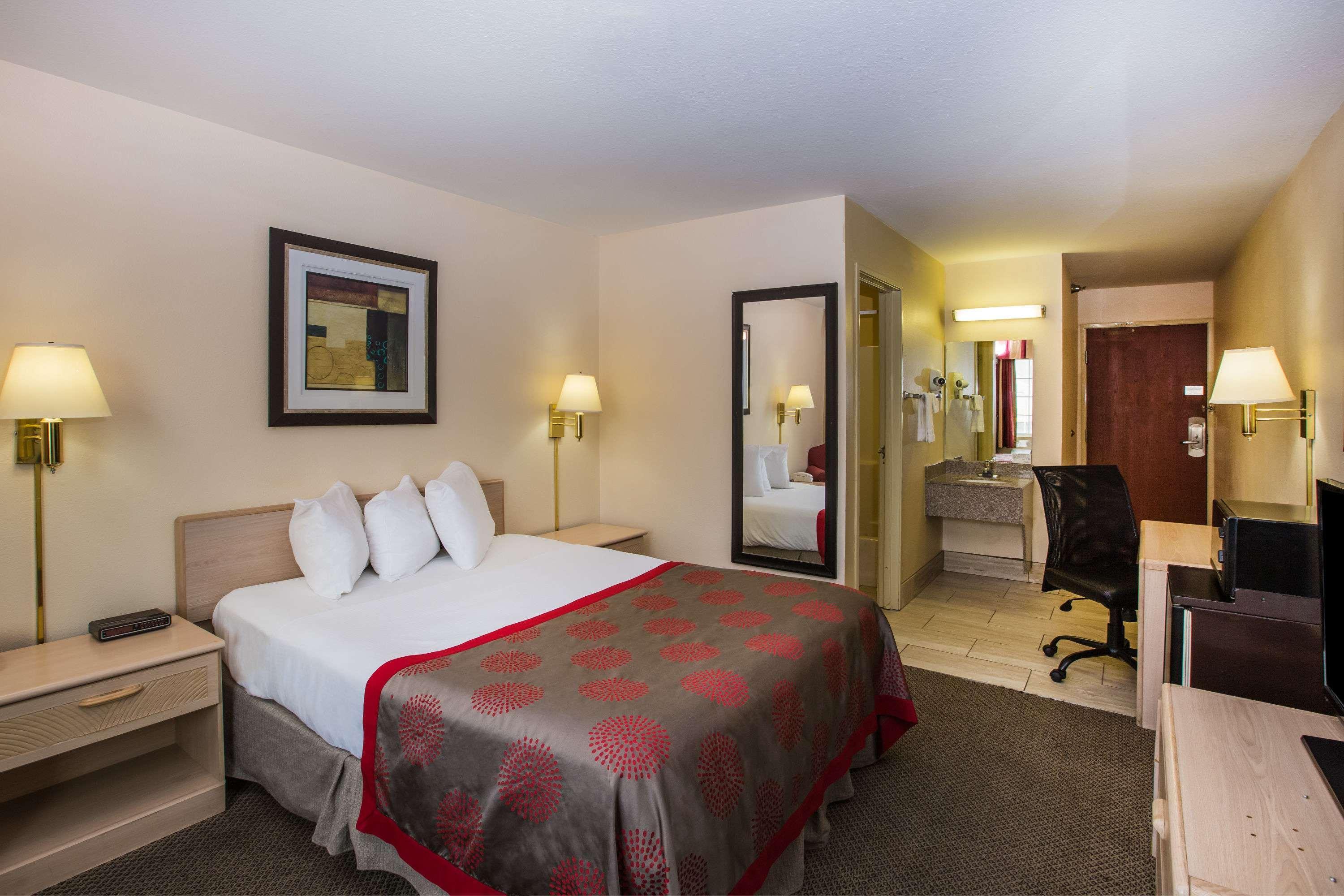 Ramada By Wyndham Sioux Falls Ngoại thất bức ảnh